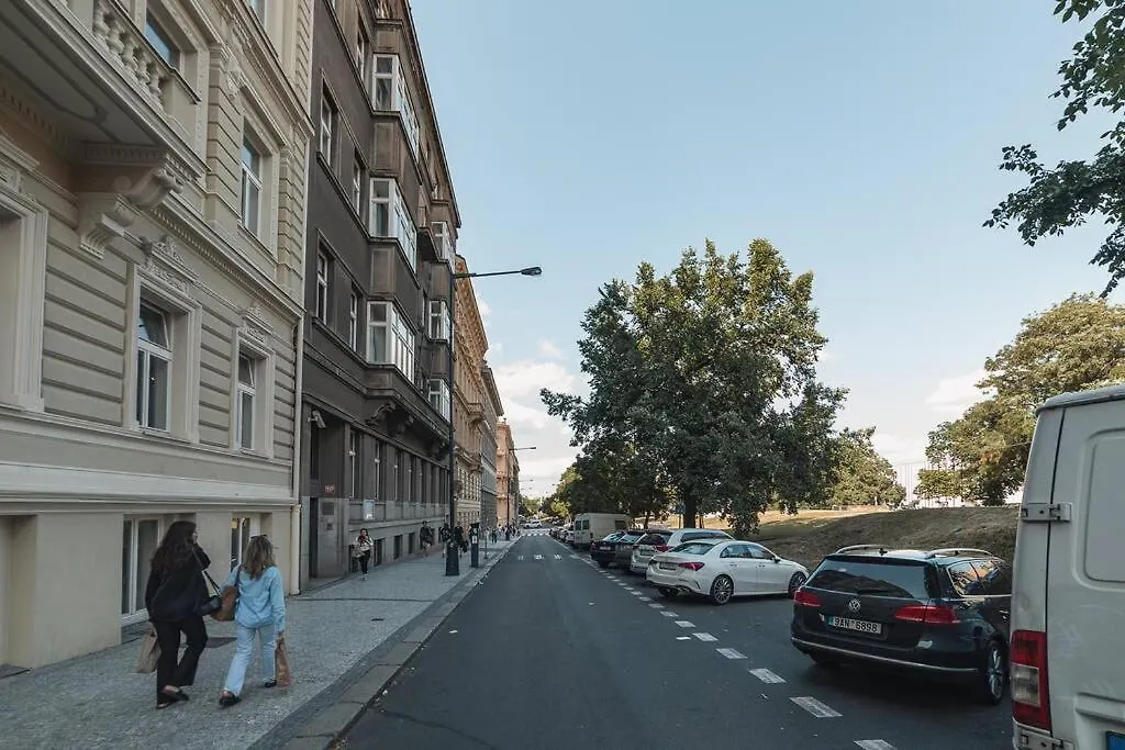 Golden Gate Apartment Prag